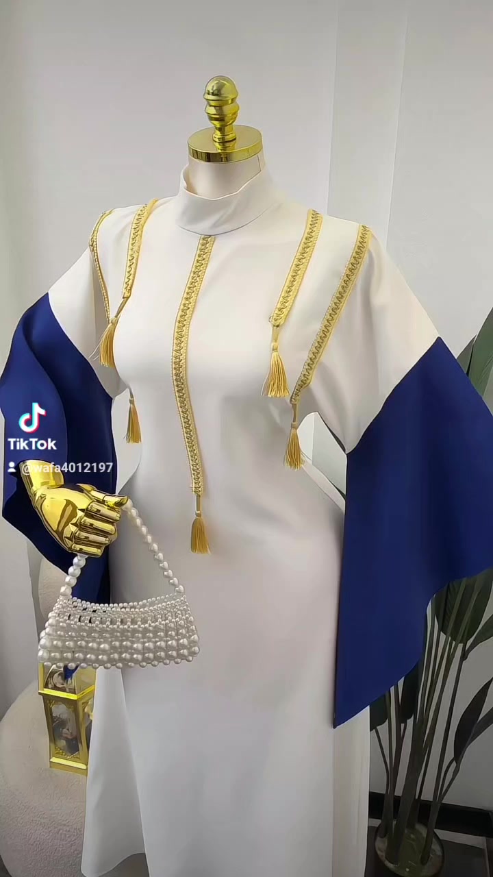 🎨🎨 الألوان :-كما معروضه 
فستان دااابل ايطالي كوالتي عالي 
قياس  38 40 42 44 46 48
السعر  30 
توصيل  بغداد 5 محافظات  6
 

R


**إذا كنت صاحب هذا الإعلان وتريد حذفه لأي سبب، رجاءا أرسل رسالة إلى الدعم الفني**