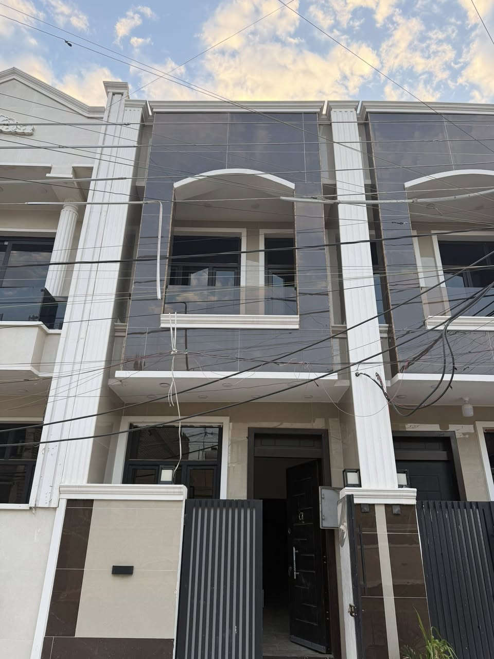 🏡 فرصة مميزة للبيع – حي الجهاد / ديوان المخابرات

دار   بمساحة ٧٥ متر
📍 الموقع: خلف شارع ٦٠
📐 الواجهة: ٣.٧٥ متر (أربعة إلا ربع)
📏 النزال: ٢٠ متر
✨ الدار جديد ** (زيرو)**

💰 السعر: مناسب جداً

📞 للاستفسار:
***********
👤 عبد الله الحمداني
