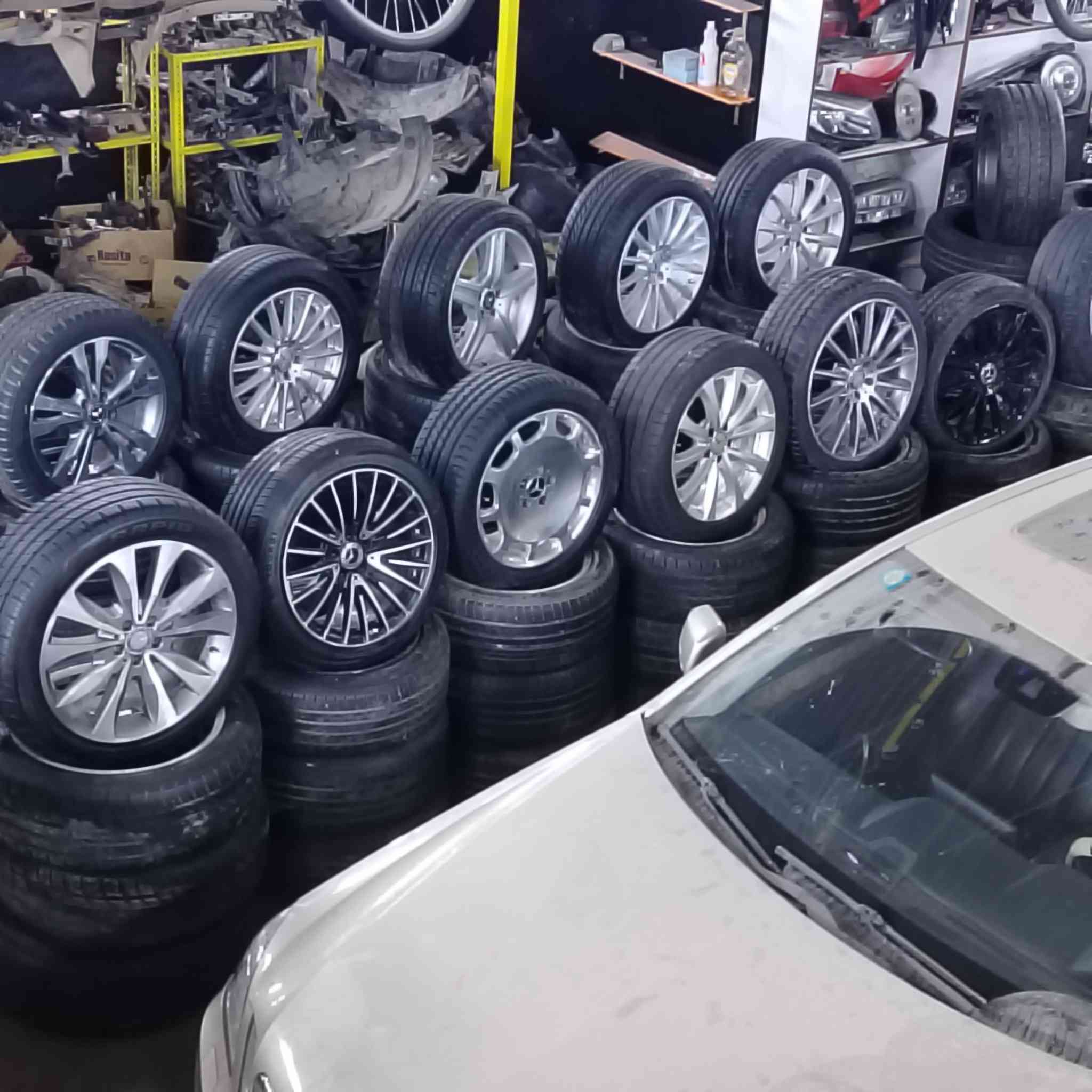 اتصل وتدلل *********** كل شي موجود
