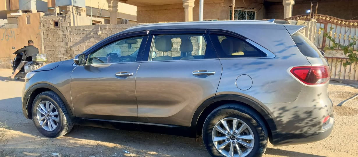 سورنتو 19 للبيع رقم هاتف ***********
