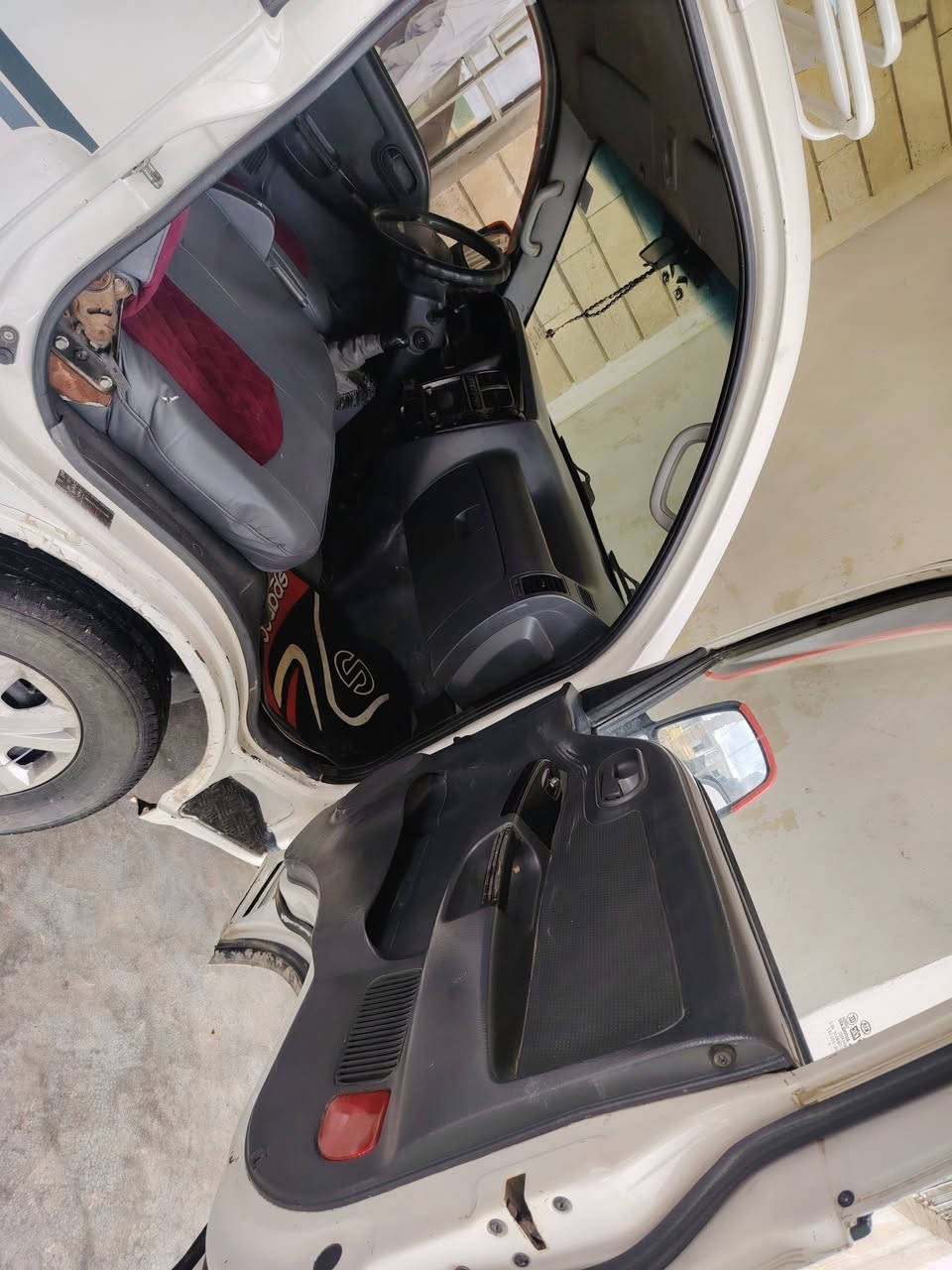 السلام عليكم كيا للبيع موديل 2012 رقم دولي سنويه جديده لثلاثين جاهزه ومكفوله من كلشي سياره جديده السعر 108 وبيها مجال قليل وبيع نقد فقط للاتصال ***********
