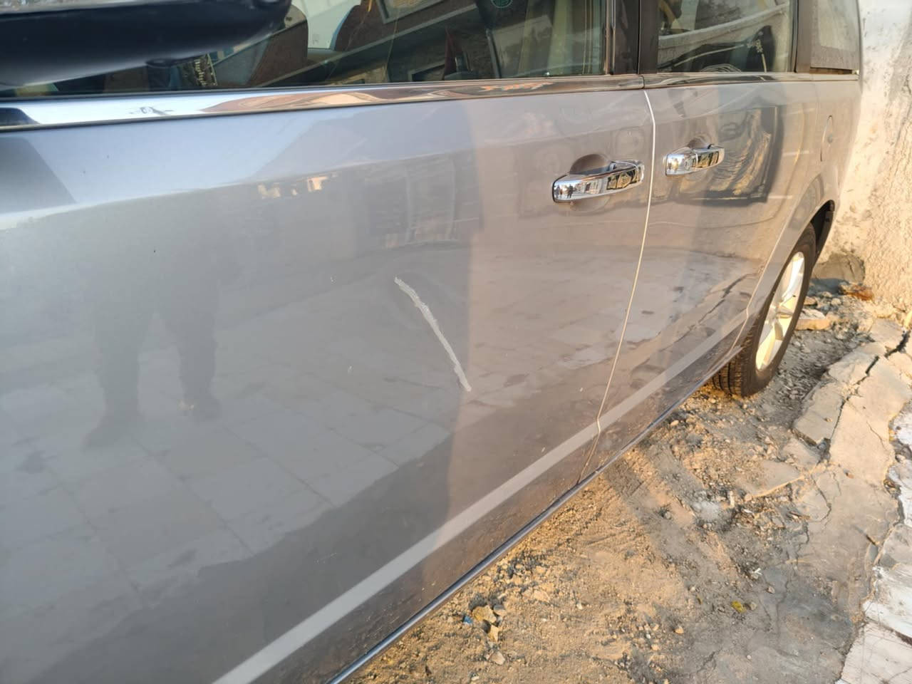 بيع او مراوس بسياره صغيره
دوج كرفان موديل 2018 
سياره مال بيت 
باتري جديد
تخم تاير جديد 
مكينه كير مكفولات 
بيها قطع صبغ ابيع حزام 
حادثها بدون ايرباك 
للاستفسار الاتصال بالرقم 
***********
