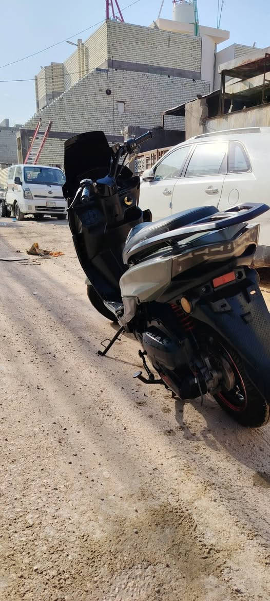 ماعايزه برغي جاهزه سعر ٤٥٠ وبيهة مجال
***********
