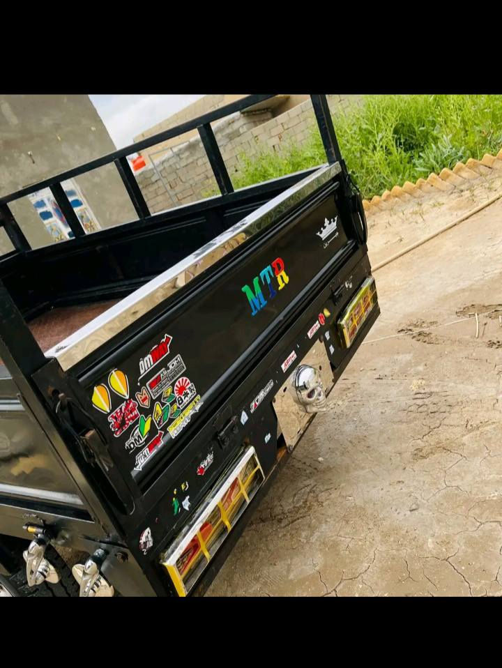 بدي البيع بدي نضيف كلش اخو الجديد الشراي يجي خاص السعر 350


**إذا كنت صاحب هذا الإعلان وتريد حذفه لأي سبب، رجاءا أرسل رسالة إلى الدعم الفني**