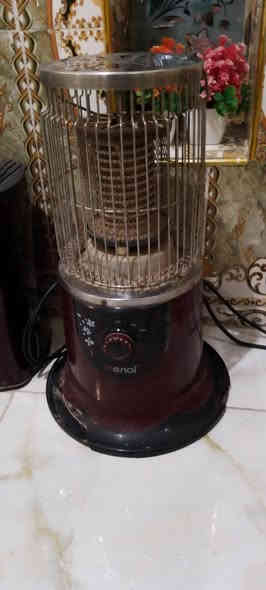 السلام عليكم صوبات كهرباءيه عدد 5 معه اوفن حجم صغير بيع شلع بسعر 90 الف العنوان بغداد بوب الشام ***********
