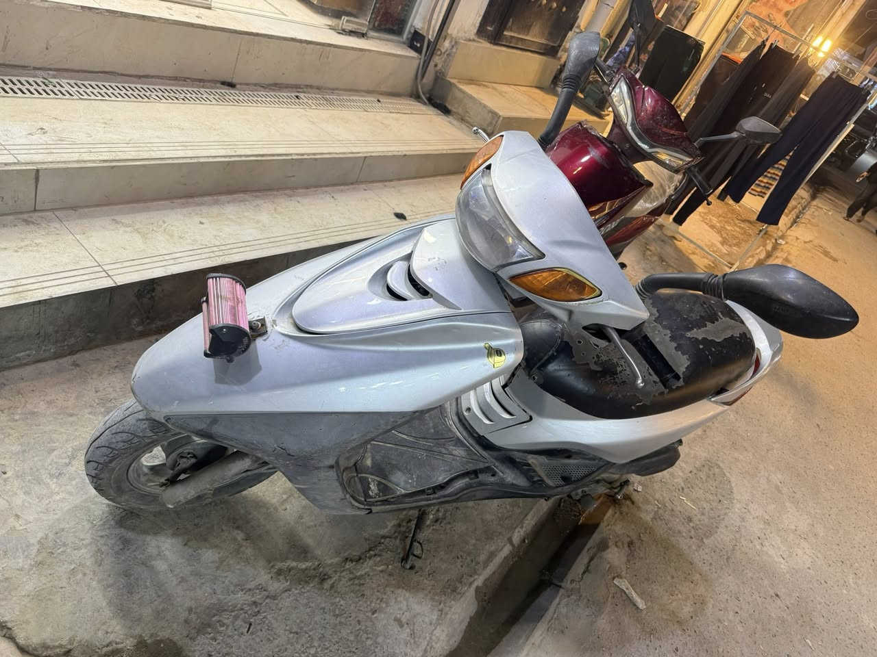 بريز لايت عالي للبيع مكينتها حلوه يرادلها باتري وفاكيوم لو تنضيف كابريته متروكه صار شهرين وليوم شغلتها ب350 مكاني كريعات استفسار خاص


**إذا كنت صاحب هذا الإعلان وتريد حذفه لأي سبب، رجاءا أرسل رسالة إلى الدعم الفني**