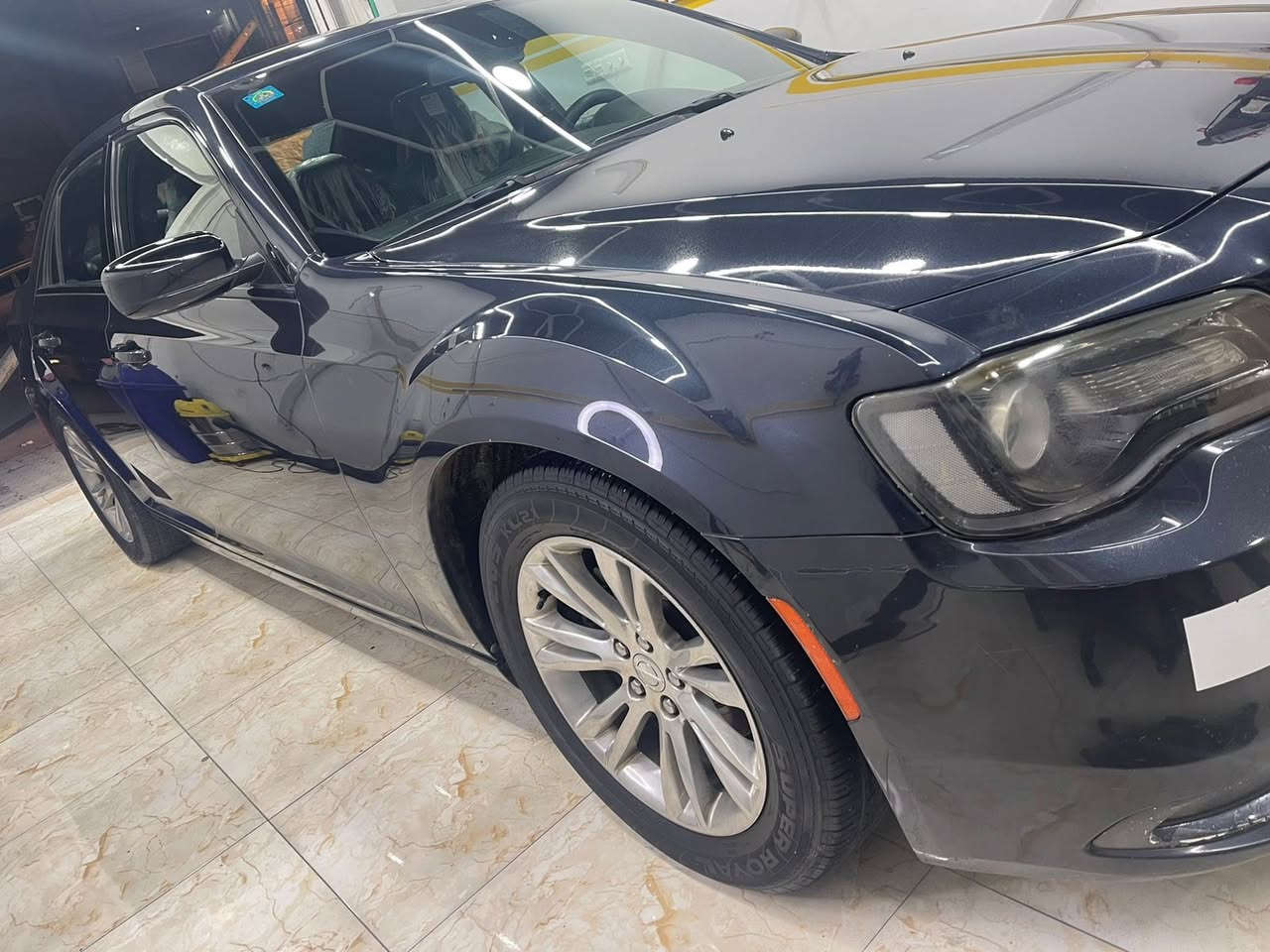 كرايسلر (اوباما) رقم بغدادالجديد
الموديل 2019اصل🪬

                

المسافة المقطوعة٩٠ميل   فقط 
اللون اسود غير محدد
حجم المحرك 3600

السيارة -  حادثها بارد بل جملغات الخلفيه 

مواصفات السيارة
•  حساسات امامية . 
•  مصابيح امامية زنون مع  بلوجكترLED . 
•  ويل قياس 18 أنج . 
•  حساسات خلفية .  . 
•  شاشه كبيرة مع نظام ملاحة نفكيشن GPS .
•  سستم صوت كامل مع دمام خلفي 
•  كراسي جلد طبيعي شعار S
•  مقاعد أمامية كهربائية عدد 2 .  . 
•  مقاعد أمامية تبريد وتدفئة . 
•  تشغيل عن بعد .  . 
•  تدفئة ستيرن . 
•  محدد سرعة .  . 
•  كاميرا خلفية دوارة.  
•  دخول ذكي (بصمة) 245 وبيها مجال
رقم *********** بغداد الطالبيه
مكلف ب النشر
