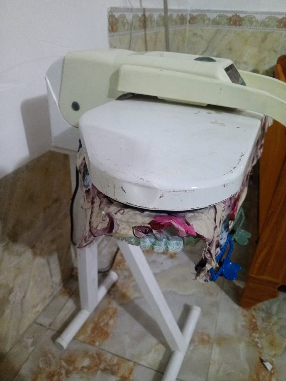 مكوى بخاري كهربائي للبيع 

السعر 75الف الناصريه حي اريدو


**إذا كنت صاحب هذا الإعلان وتريد حذفه لأي سبب، رجاءا أرسل رسالة إلى الدعم الفني**