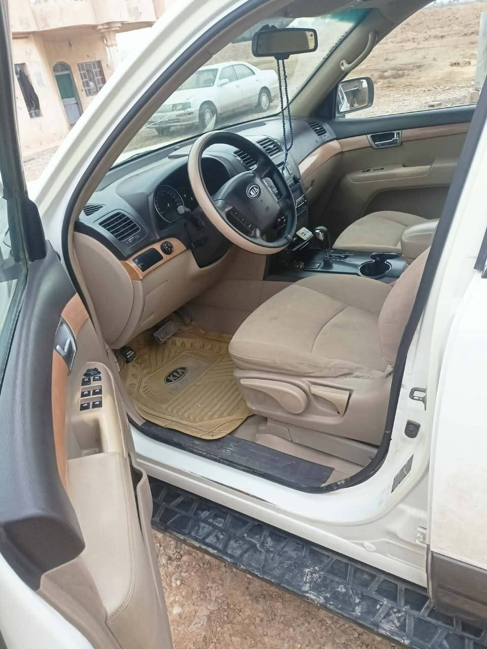 السلام عليكم موهافي  موديل 12 كير ومحرك شرط تبريد ثلج صدر امامي خلفي جديد تايرات نضيف فول مواصفات خليجي 7راكب ضرر قطعه وبخشم. البونيد      شبر رقم صلاح الدين دولي سنويه وهزه جديد مصار شهر السياره بسمي شرط التحويل   مراوس وبيع السعر 135 وبيها مجال   ***********///***********
