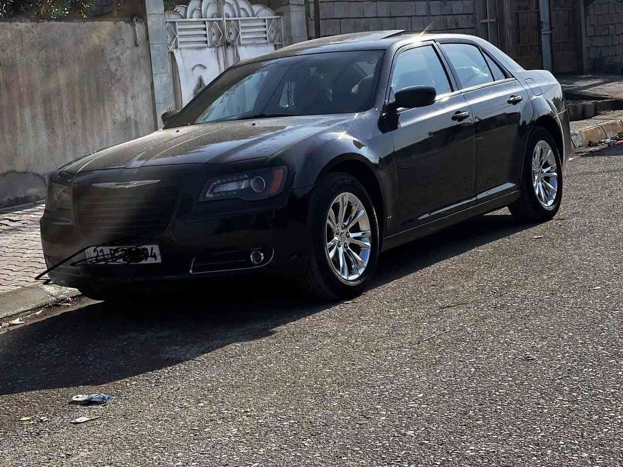 سلام عليك
اوباما موديل 2014S فول مواصفات لاخير  
بانورما
كير طيارة 
كشنات جلد بلادي تدفة تبريد 
دمامه صوت بالصندوك 
حساسات
سيارة ماشيه 150 جديدة كارتون
رقم سلمانية بسمي هزة سنويه كله جديدة 
سيارة جاهزة مناقصهة شي 
مكان سيارة كركوك 
رايدهة 190 وبيهة مجال كلش بسيط 
الاتصال ***********
