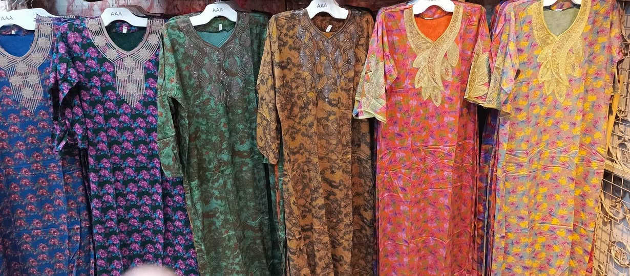 على بركة الله تم افتتاح ازياء بيلا للملابس النسائيه العنوان المسيب السوق الكبير نهاية شارع زين العابدين ومقابل يحيى التميمي .صفحه جديده نبدئها معكم .قوتك تبدأ من اختيارك
متواجدين لحد الساعه 12ليلا
لاستفسار 
مراسلة الصفحه او الاتصال على الرقم 
***********
