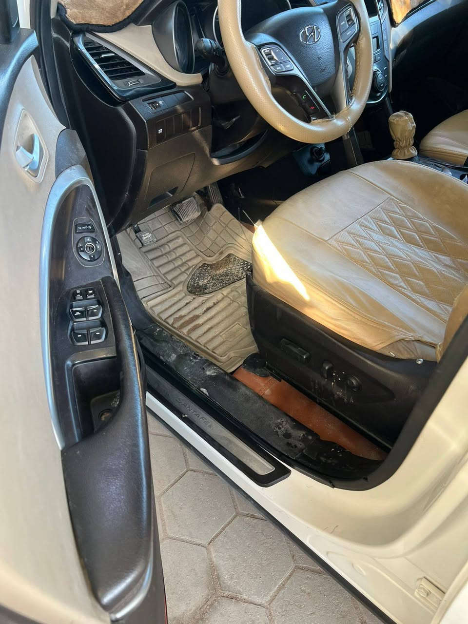 سنتافي ٢٠١٣ فول عدا البصمه
تبريد ثلاث قطع تحكمات اربع دسك سبع راكب خليجيه

تبريد حداديه جديده رقم اربيل الماني ما ساقط بعده

سياره جديده جدا بيه تصليح لغد بالخليج وصبغ رش فقط صفحه أي داخل ماكو المكان النجف  سياره سعر الا كسنت

١١٥  الاتصال فقط ***********
