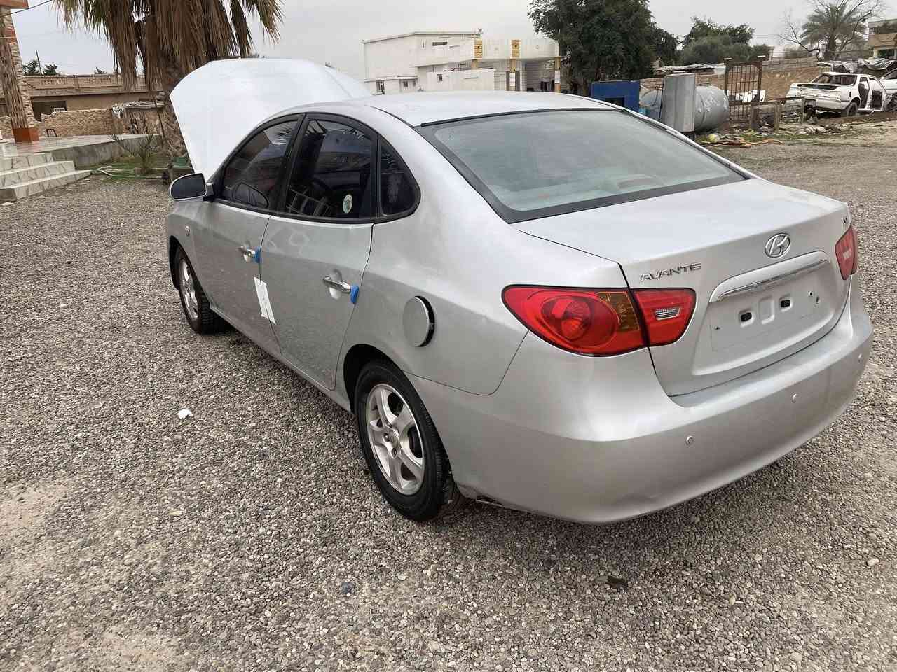 السلام عليكم
افانتي للبيع ادوات دخول جديد موديل 2009
محرك كير صدر تبريد تدفئه كلها شرط
مكاني ناحية الزوية
سعر 41
***********
