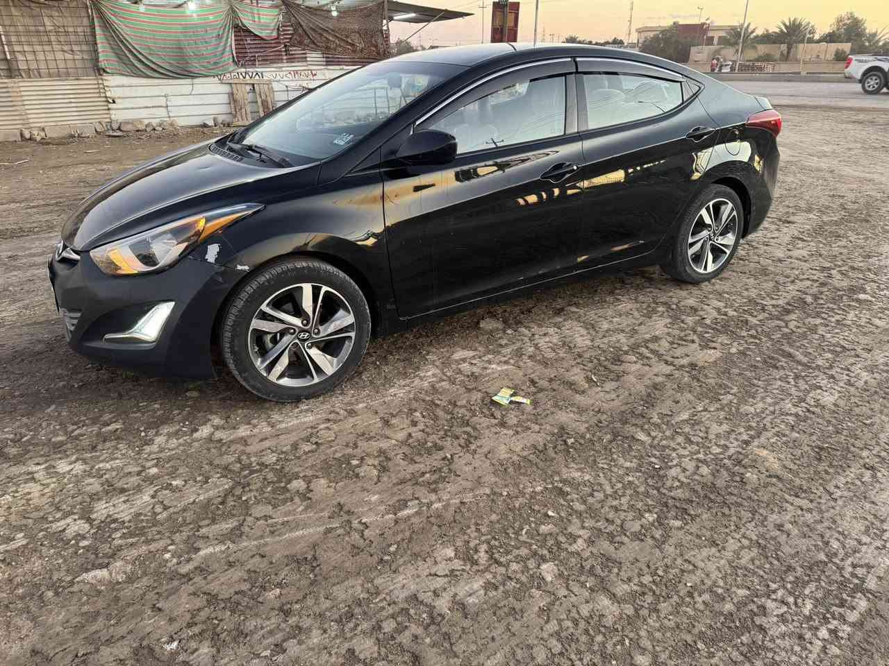 السلام عليكم النترا ١٦ امريكيه بيها بنيد فقط مبدل يعني قطعه وحده وبيها بارد بسيط مكينه ١٨٠٠ مكينه كير صدر تخم تاير كهربائيات شركه رقم اربيل نافذ تريد تحويل تريد وكاله السياره جديده خير من الله عارضها ب112 وبيها مجال للاستفسار ***********مكانها واسط العزيزيه
