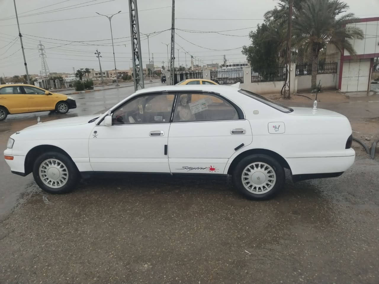 السلام عليكم
كراون بطه موديل ٩٣ رقم واسط انكليزي سنويه بأسمي مجدده ل30 كير ومحرك كفاله ٣٠٠٠ تخم تاير جديد صدر جديد على اخر حبايه كهربائيات شغاله سنتر لوك شغال غرفه جديده منضومة لايت جديد اربع سمعات ومضخم صوت منظومة بانزين ادامه كامله منظومة تبريد جديده نقصها كمبريسر فقط باقي المنظومه كلها شغاله راديتر جديد باتري جديد حداديه ادامة كامله

السعر 65 

العنوان واسط الزبيديه ***********

