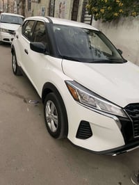 نيسان كيكس مديل ٢٣ السياره مكفوله بدون حادث السياره تقرير حره باسمي بد...