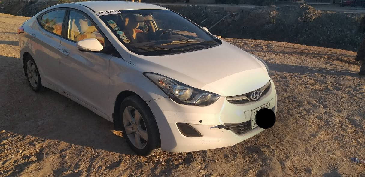 سلام عليكم 

هونداي الانتره2012 خليجي

السياره مكفوله من الكلبه او التچيه... بيها صبغ اثر تكشير  وبيها طخه بجملغ المامي  بجهت العبري بدون شاصي 
محرك 1800 وكير كفاله
حداديه جديده 85%
تبريد فول 
موصفاتها 
كامره خلفيه 
شاشة  تاب
تحكمات جهتين 
اشاير بالمري 
تخم ويل جديد 
تخم تاير جديد
السياره رقم اربيل  تريد وكاله تريد مداور ..ماعليها ولا غرامه  ولا الف دينار 

سعرها (88)

مكانها  الديوانيه قضاء المهناويه 
رقمي ***********
