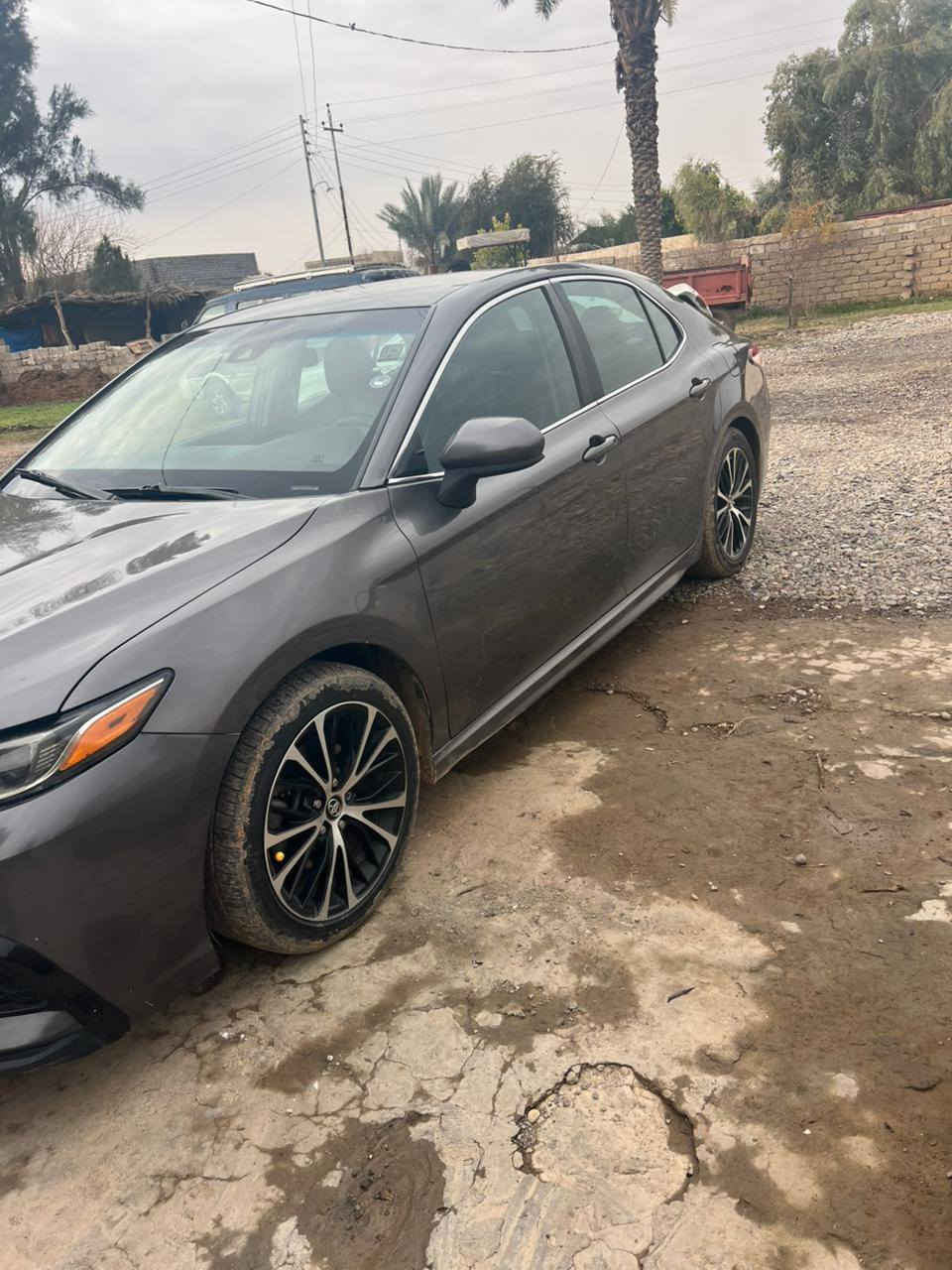 السلام عليكم  ( مكلف بلنشر )
كامري 2020  Se 
رقم اربيل بأسمي  سنوية لل 2027 هزة جديدة 

بيها تبديل بونيد وبارد بلجاملغ الخلفي فقط سونار موجود
السعر 180💲 بيها مجال بسيط 
الاتصال 
***********
مكان السيارة 
صلاح الدين الشرقاط اسديرة
