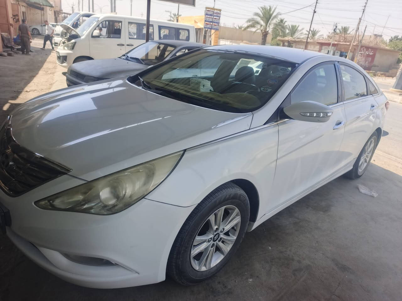 السلام عليكم سياره للبيع سوناتا مضلع ادوات محرك 2400.السعر 48وبيها مجال ومراوس حسب القناعة الاستفسار الاتصال على هذا الرقم. ***********
