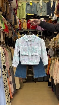 ازياء برونز • مقاسات ٤-٨ سنوات • سوق النبي يونس