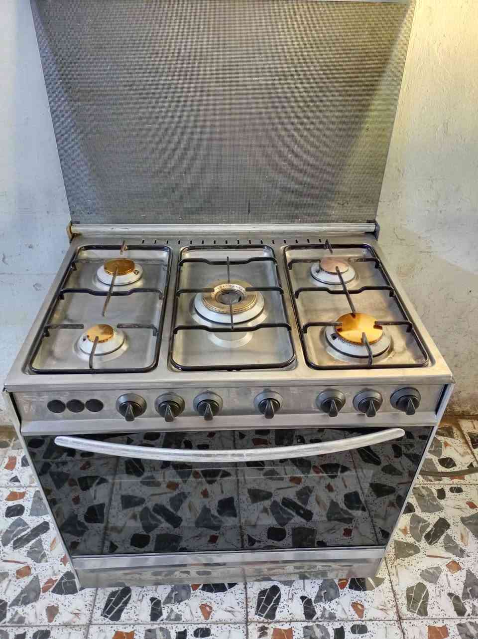 طباخ ايديال مصري الاصلي نظيف واخو جديد فرنه شغال فوك وجوة


**إذا كنت صاحب هذا الإعلان وتريد حذفه لأي سبب، رجاءا أرسل رسالة إلى الدعم الفني**