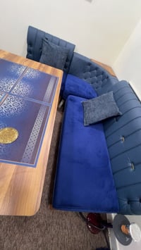 ميز طعام كورنر • مقعد مخزن • كرسي هزاز