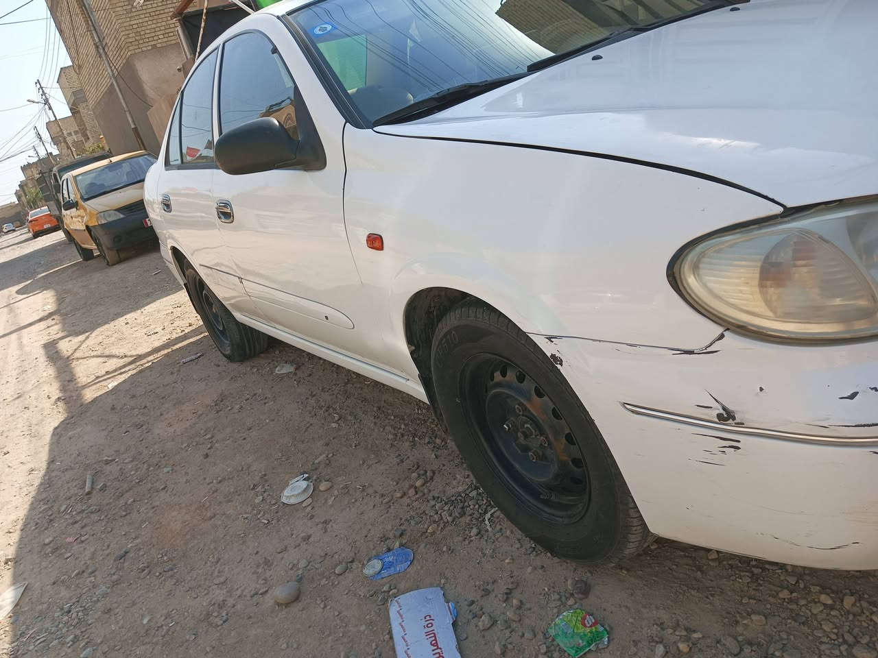 نيسان سني ياباني 2009
كير مكينه تبريد كهربائيات جيده جدا 
شاشا كامره خلفيه هزه مجددة 

مكينه 1600 
كم قطعة صبغ ابيع حزام للتنويه بيها ضربه بجم ماواصل لغود 
السعر 72 بيها مجال 
***********

