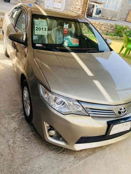 سلام عليكم كامري موديل 2013خليجي بيه صبغ ماشر عليه خط احمر باقي مكفول سياره جديده رايده ب15$$او بيه مجال بسيط هذا رقم تلفوني اليحب يستفسر ***********
