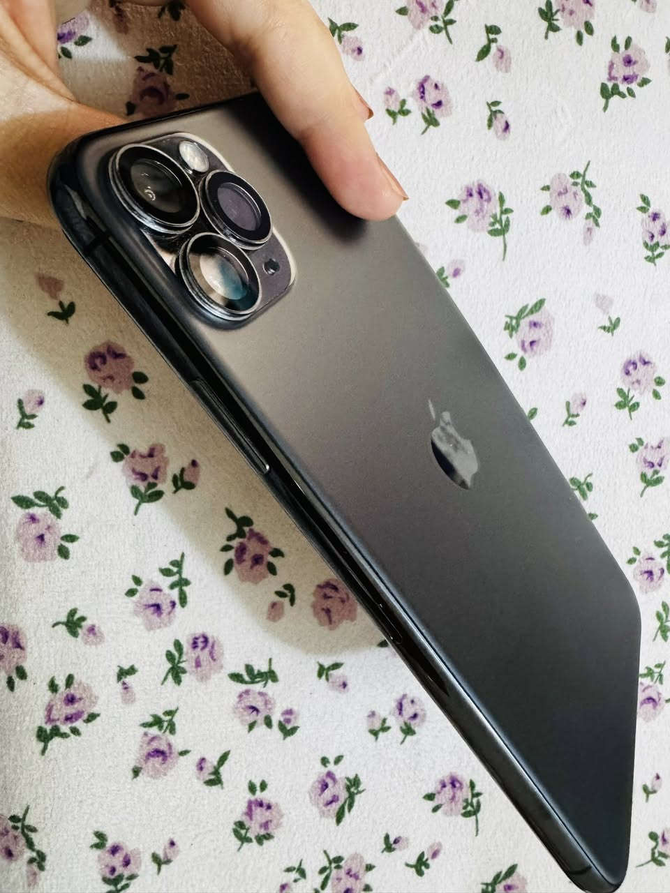 11 برو ماكس ذاكرة 256
بطارية 78 
ممبدل لا شاشة ولا بطارية ع الفحص 
سعره 350 الف مكاني بابل


**إذا كنت صاحب هذا الإعلان وتريد حذفه لأي سبب، رجاءا أرسل رسالة إلى الدعم الفني**