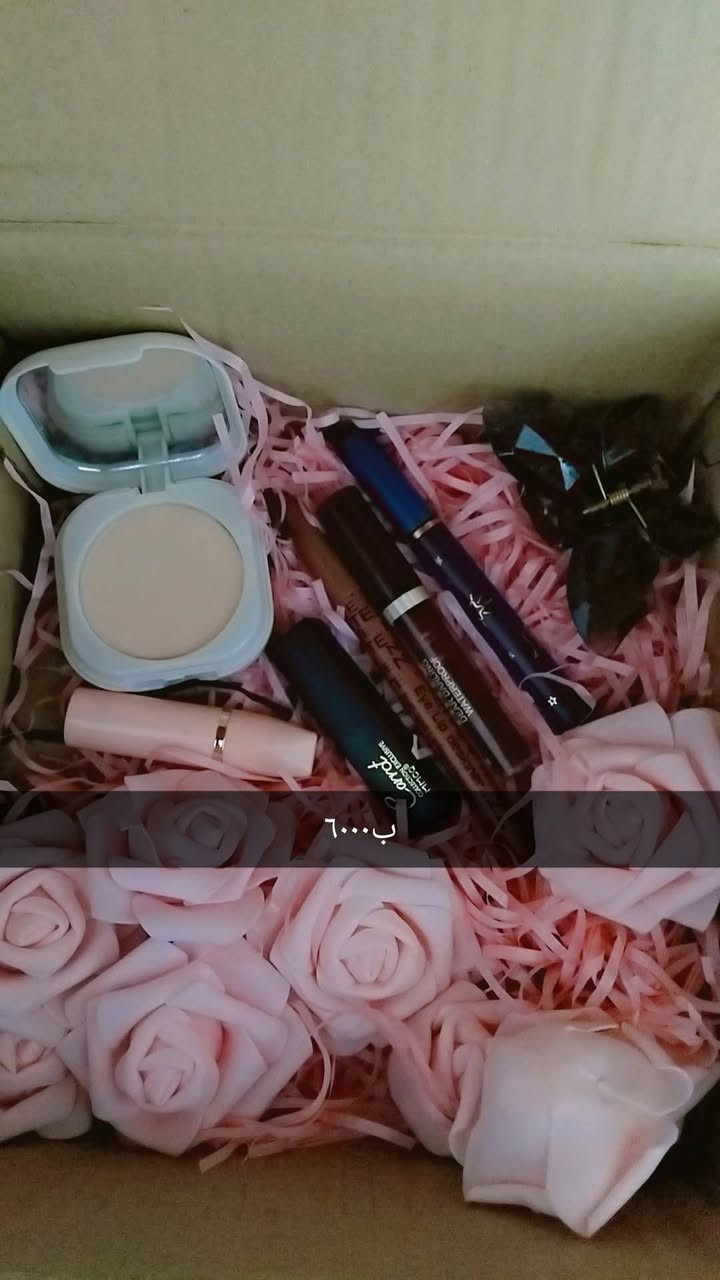 عروض مشكله للعييد 
قطع نازكه وحلوة 
متوفر توصيل جميع المحافظات


**إذا كنت صاحب هذا الإعلان وتريد حذفه لأي سبب، رجاءا أرسل رسالة إلى الدعم الفني**