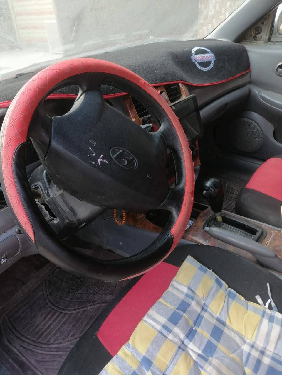 السلام عليكم سوناتا ٢٠٠١ كير مكينه كامري كفاله شاشه كامره رقم بغداد بسمي جام كهرباء  تخم تاير تبريد شغال سياره بيها خياسات قليله بيها نواقص بصيطه للبيع او للمراوس السعر ٣٥ الاتصال 
***********
