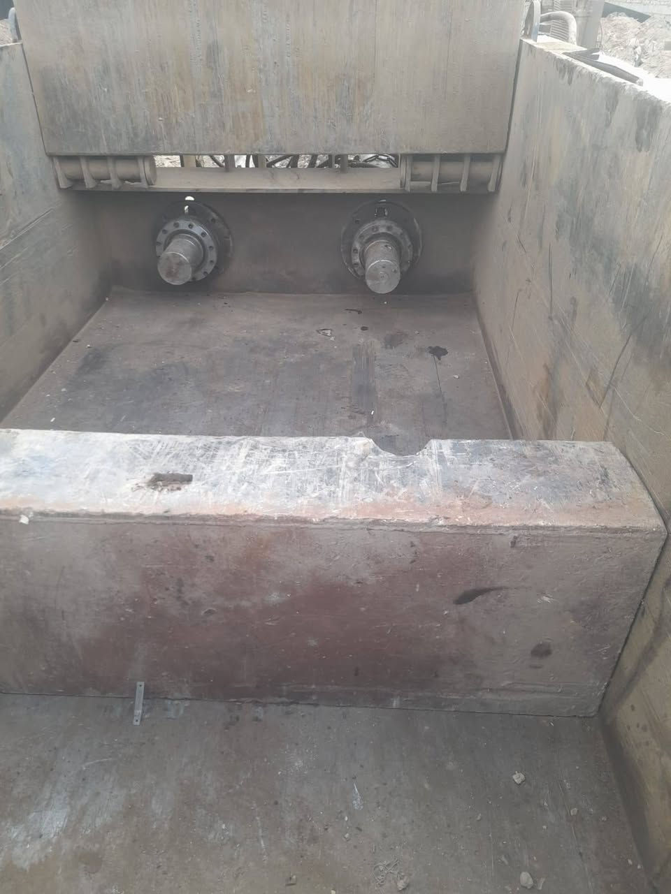 عليكم مكبس حديد للبيع جاهز للعمل قياس 2/3متر وزن لكبسه من 500الئ 1250
للاستفسار ***********
