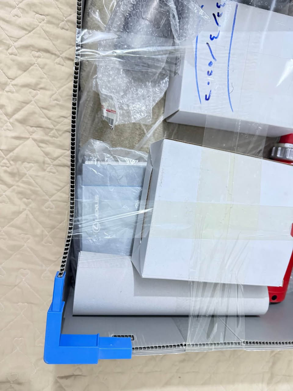 سلام عليكم اخوان عشاق نضافه وتميز للبيع لكزز موديل 2016 شهر 7مكفوله من صبغ والشخط والضربه 

ارخص لكزس 2016 بالعراق 
السعر المطلوب 618 $ 

بريم اصل 

داخل بيجي 

🌺🌺🌺🌺🌺🌺🌺

سياره كير مكينه تخم تاير. كله جديده بشرط الفحص سياره بلحقيقه احله من الصور 

الفئه بريم اصل 

كشنات جلد. بيجي

كشنات كهرباء 

تشغيل بعد 

هندبريك دكمه 

جنطه شفط 

3 شاشات 

ويل كروم 

مكينه 8 سلندر 570

رادار 

مري شفط 

لد امامي 

ابواب شفط 

كامره بلمرايه 

ثلاجه 

5 بصمات 

جنطه كهرباء 

كشنات تدفئه تبريد 

وبلعافيه عليشتريها.  سياره بيه نعومه وتراي كله جديد 

وصيانته كله بشركه 

هاتف ***********

العنوان البصرة

.  ومن الله التوفيق. 🌺🌺🌺🌺 البصرة, العراق
