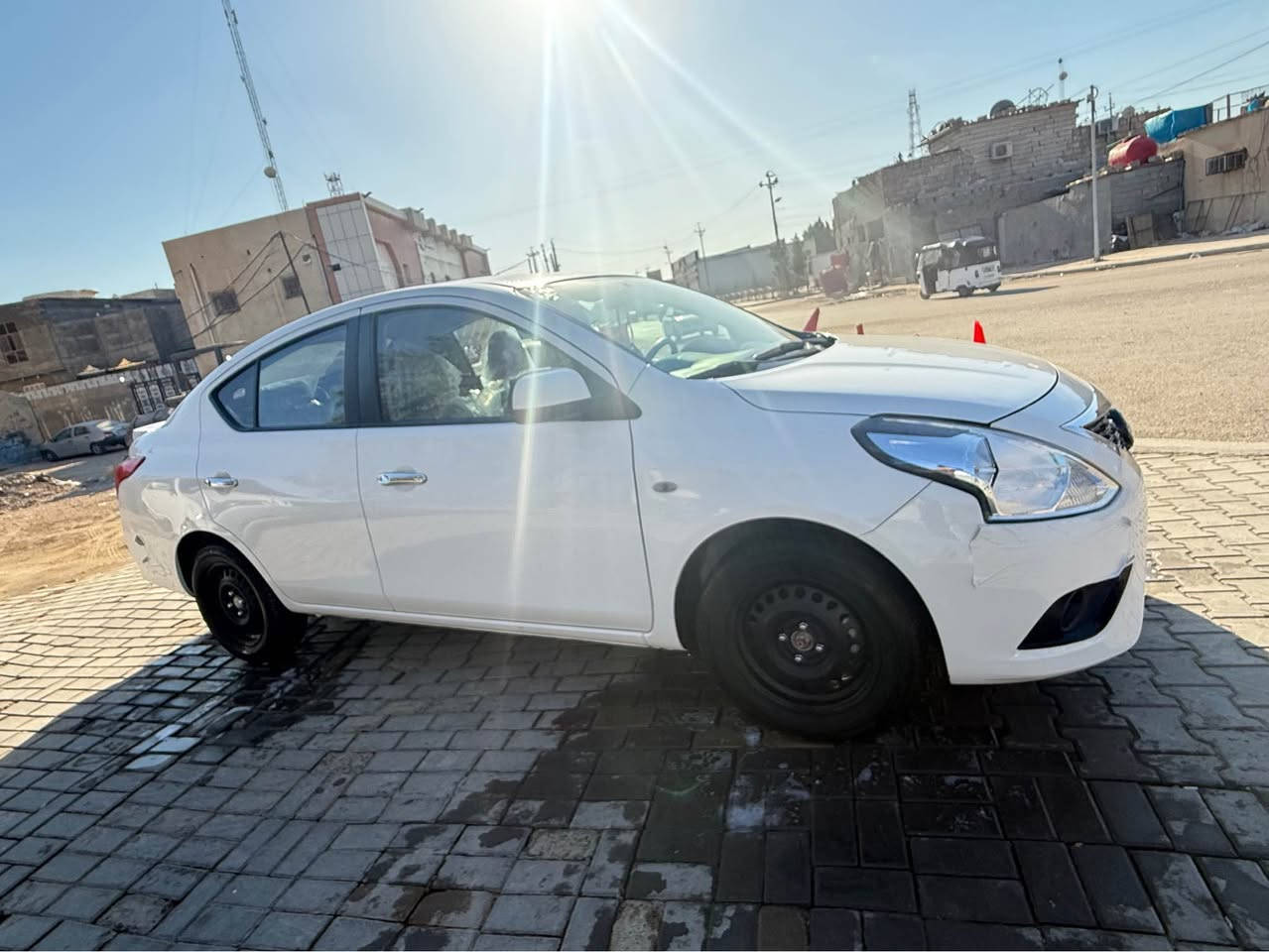 نيسان سني هندي ام لبليته مديل ٢٤ رقم اربيل الجديد باسم شركه ماشيه ١٢ الف وقابل للزياده جديده كلش بيهه مكان بالقماره  سبب طابوكه طاحت عليهه ع كد شبر ومصلح bdr ومسحوب كارت ما امبين كلش شغل درجه اولى  وسعر ١٢٩ وبيهه وجال  وهذا رقمي *********** البصرة, العراق
