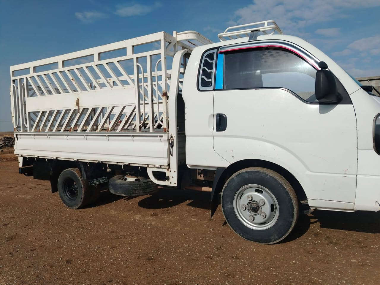 السلام عليكم كيا فحل البيع موديل ٢٠١٨ رقم ديالى مكفول كفالة عامة سنويه بسمي المكان ديالى خانقين ***********
