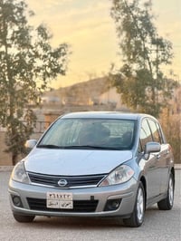 ڤێرسا • ٢٠١٢ • تۆماتیک