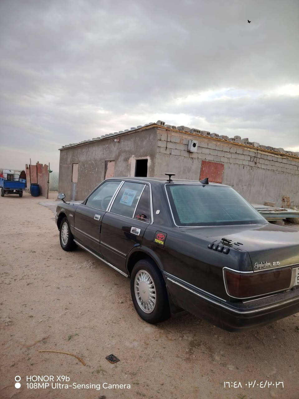 السلام عليكم سيدان موديل 90 رقم بغداد نكليزي بسمي هزه جديده السياره جاهزة مكينه 2ونص ففتي مكينه وكير كارتون تبريد ثلج حداديه جديده السياره جاهزة ما ناقصه ايشي مكان السياره ناصريه قضاء الشطره السعر 55وبهه مجال  رقم الهاتف ***********وشراي بي خير ويدلل
