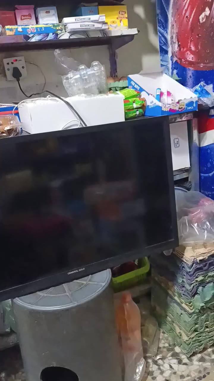 بلازما للبيع حجمها 32 السعر 60///***********
