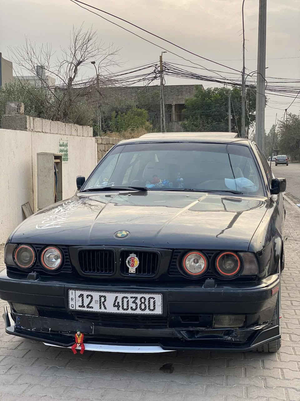 السلام و عليكم بيم 525 البيع مكينه كبس جيتال المرغوب كير تمساح كهربياتها كلها شغاله  تبريد بس عايزة كبليسر اوياله على تايات جدد حجم 18 طخم 70 بل 100 غرفه جديده جلد اسود السياره بيها طخه بل صندوك فقط السياره بل موصل حي الضباط موديل 91 السعر 55 أو بيها مجال صاحبها موجود تحويل مباشر *********** تحتايتي الكم ❤️
