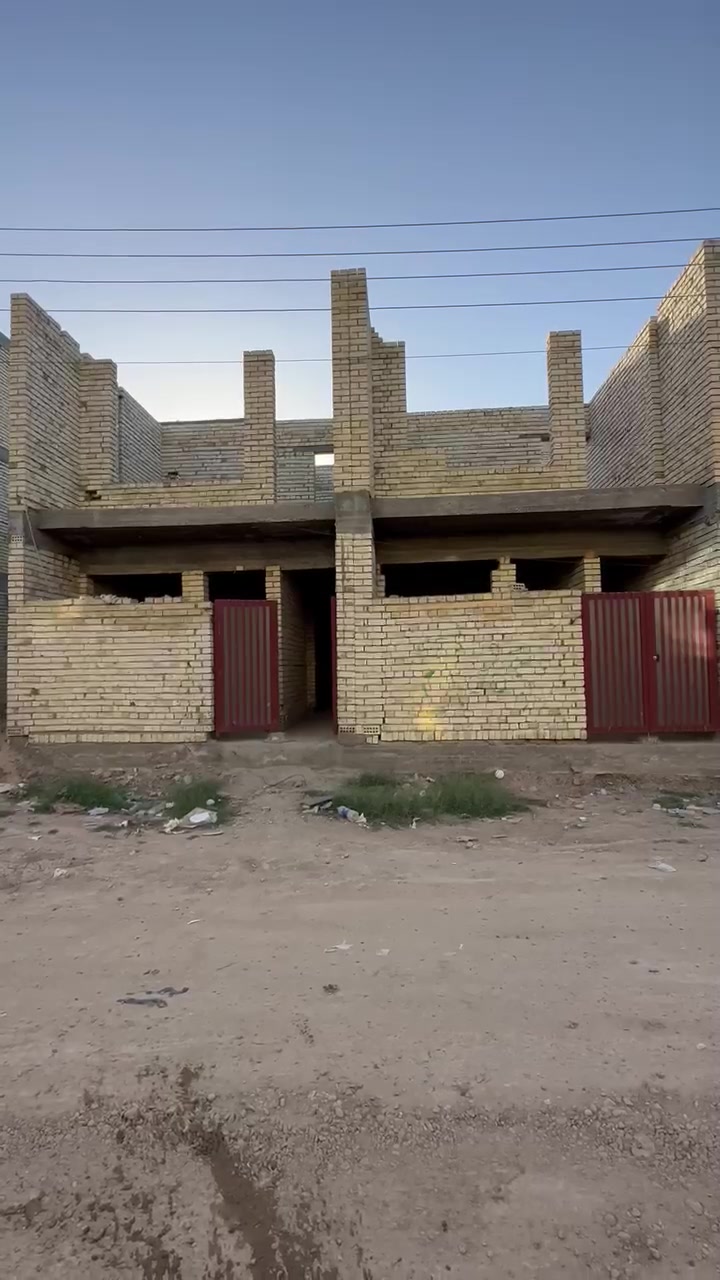 🏡 هيكلين للبيع – الطي / نزال عباس
✨ فرصة مميزة للسكن أو الاستثمار ✨
📐 مساحة كل هيكل: ٦٥ متر
📏 الواجهة: ٥ متر
📏 النزال: ١٣ متر
🔹 يحتوي كل هيكل على:
✅ ٣ غرف نوم
✅ صالة
✅ مطبخ
📍 الموقع: الطي – نزال عباس
للاستفسار والمعلومات أكثر: *********** 📞
