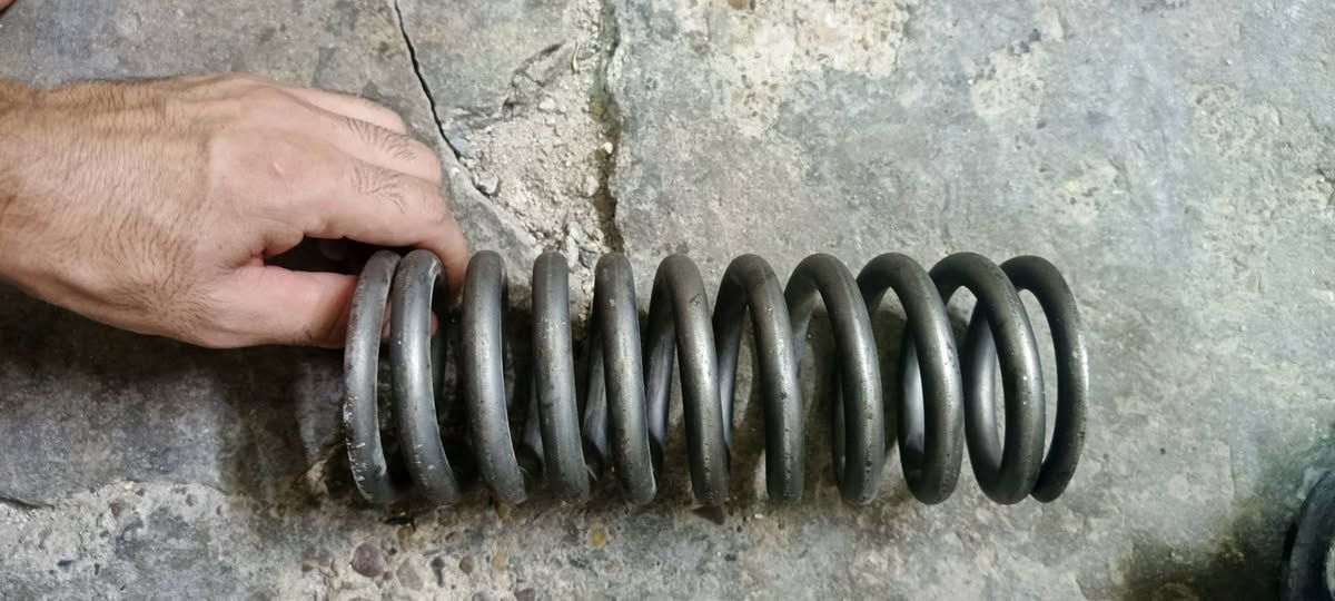 غراض اصليات شركة للبيع وعندي دمام بلوتوث عالفحص ***********

