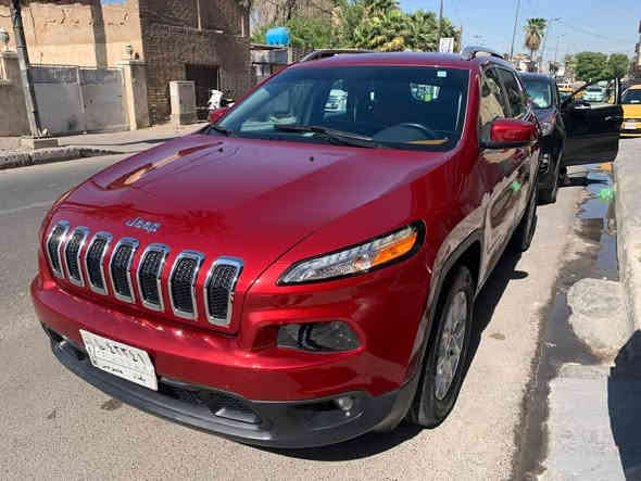 سلام عليكم جيب شيروكي ( بزون ) 
موديل 2016 بغداد حرة  باسمي 

ماشية ٩٠ الف 

محرك 4 سلندر 2.4

حادثها جاملغ وباب بدون ايرباك

تبديل جاملغ

بجم كبس

تبريد امامي خلفي

رادار جانبي ونقطه عمياء

حساس خلفي

كاميرا خلفيه

تشغيل عن بعد

تحكمات ستيرن

مودات قياده (سبورت / عادي / مطر / ثلجي )

السعر ١٣٠ وبيها مجال 

*********** مكانها بغداد الغزالية
