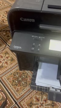 طابعة كانون 4730 ليزرية ابيض واسود  قيمها واخذها بالعافيه عليك 0770486...