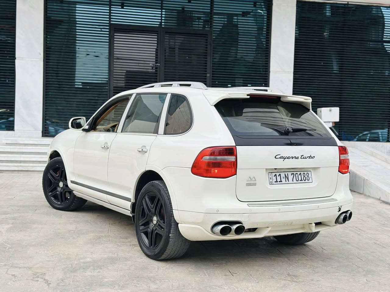 السلام عليكم للبيع او مراوس 

بورش كييان 2009 خليجيه 

PORSCHE Cayenne

ماشيه 117 الف 

رقم بغداد  دولي بأسمي تحويل مباشر 

سياره كفاله عده الباب صبغ 

محرك 8 سلندر توربو 

كير اوتو // تبيترونك

المواصفات

عداد السرعه (300) 💪

4 انضمه للقياده 

Sport/comfort/normal/

داخل عسلي + كاربون ڤايبر

بردات خلفيه بلاد

شاشه كبيره

كامره خلفيه

سلايد 

تنته كنتاره 

صندوك كهرباء

سيدي جنجر

تحكمات ستيرن

ستيرن كهرباء

سترين كاربون ڤايبر الياف حقيقي

مري قلاب وي البك

3 قطع تبريد 

كشنات جلد

كشنات كهرباء 6 حركات

اخزمه امان كهرباء

كشنات خزن ميموري

تدفئه كشنات

ويل كب 20 

بك لايت LED

لايت زينون بلاد

حساسات اماميه + حساسات خلفيه

سستم صوت Bose

مكان السياره المنصور 14 رمضان

للاستفسار

***********
