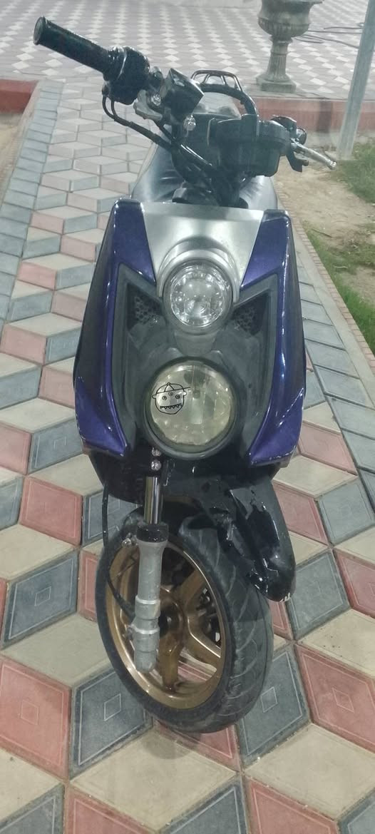 الدراجه سكنس جبلي مكفوله كفاله عامه السعر مليون و200 
***********
