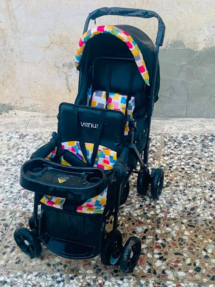 عربانة للييع مقعدين استعمال قليل نظيفة جدا مكان حلة رقم ***********
