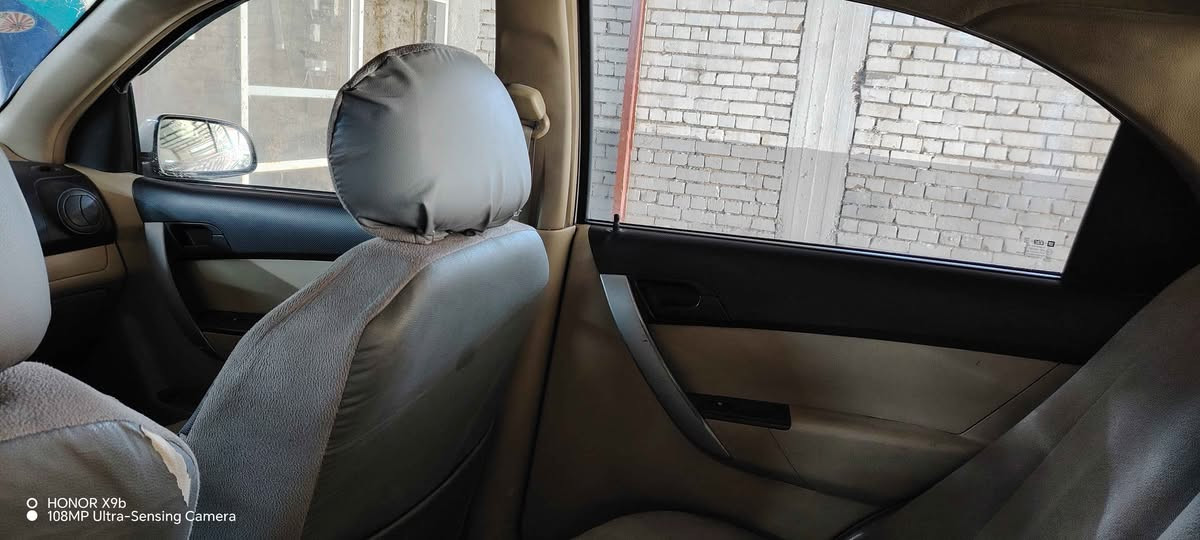 ‎سياره افيو 2015 رقم نجف خليجي مسكر بيه قطعه وحده جاملخ بدون تبديل سنويه ل2028   رقم ***********.‎ النجف, العراق
