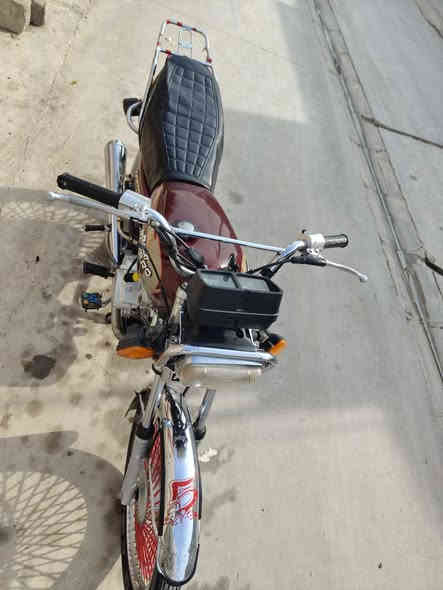 ماطور نامه برو 2018 جاهزه ونظيفه نقصها باتري واشاير كدام فقط مكينه وكير فول نشط مابيها عيب تايرات جدد مكان سهل نينوى برطلة تفاصيل وسعره ع رقم
***********
***********
