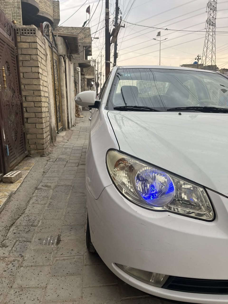 السلام عليكم النترا 2011 
محرك 2000 رقم بغداد مشروع وطني بسمي 
سنوية جديدة رقم جديد السعر 125 وبيها مجال 
مكاني بغداد مدينة الصدر للاستفسار ***********
