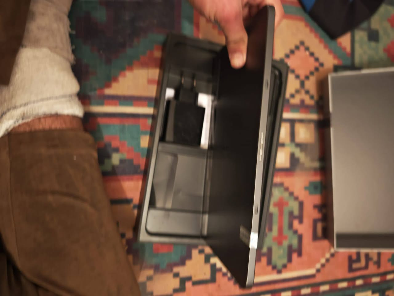 ايباد ريد ماجيك نوفا ذاكره 512 نضافه90 بالميه وبي لزكه وكامل ملحقاته وكفرين هديه مثل ما موضح بل صوره سعر 800 وبي مجال *********** وتوصيل موجود
